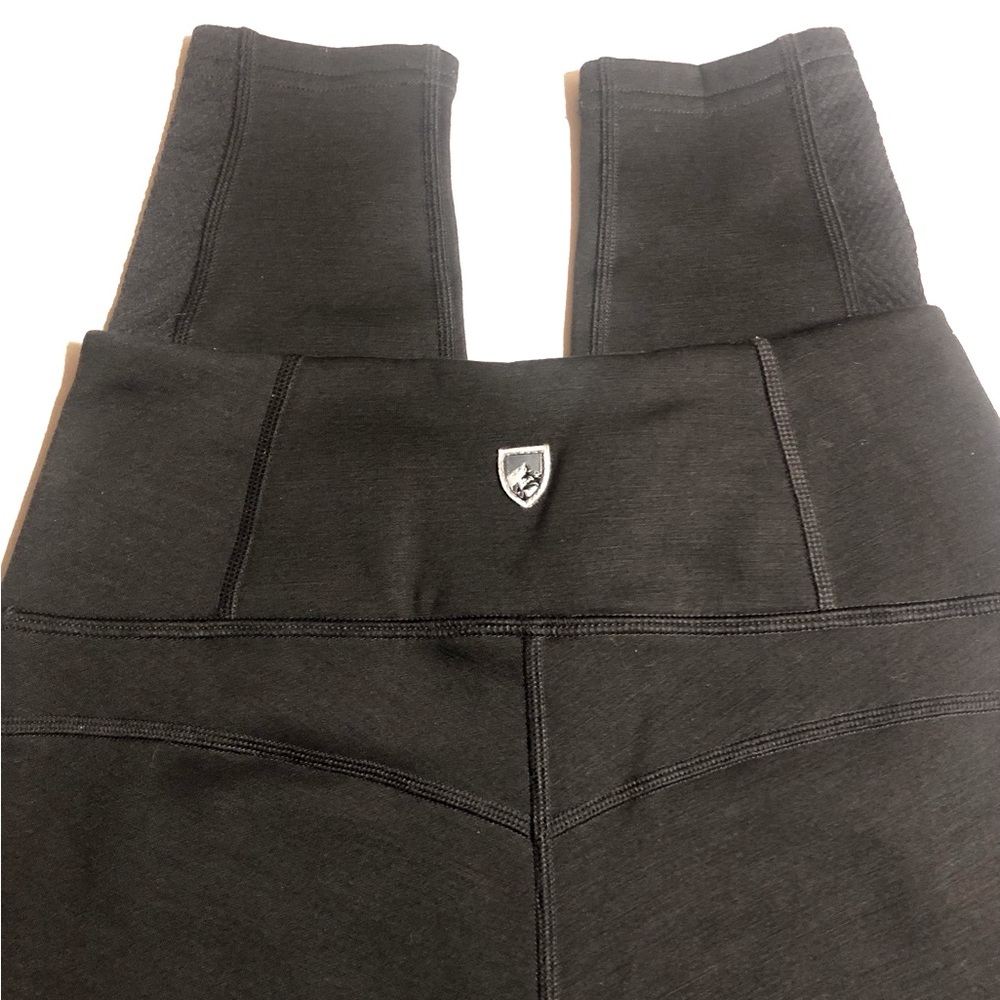 NWOT Kuhl lightly fleece lined women’s leggings, black, XS.